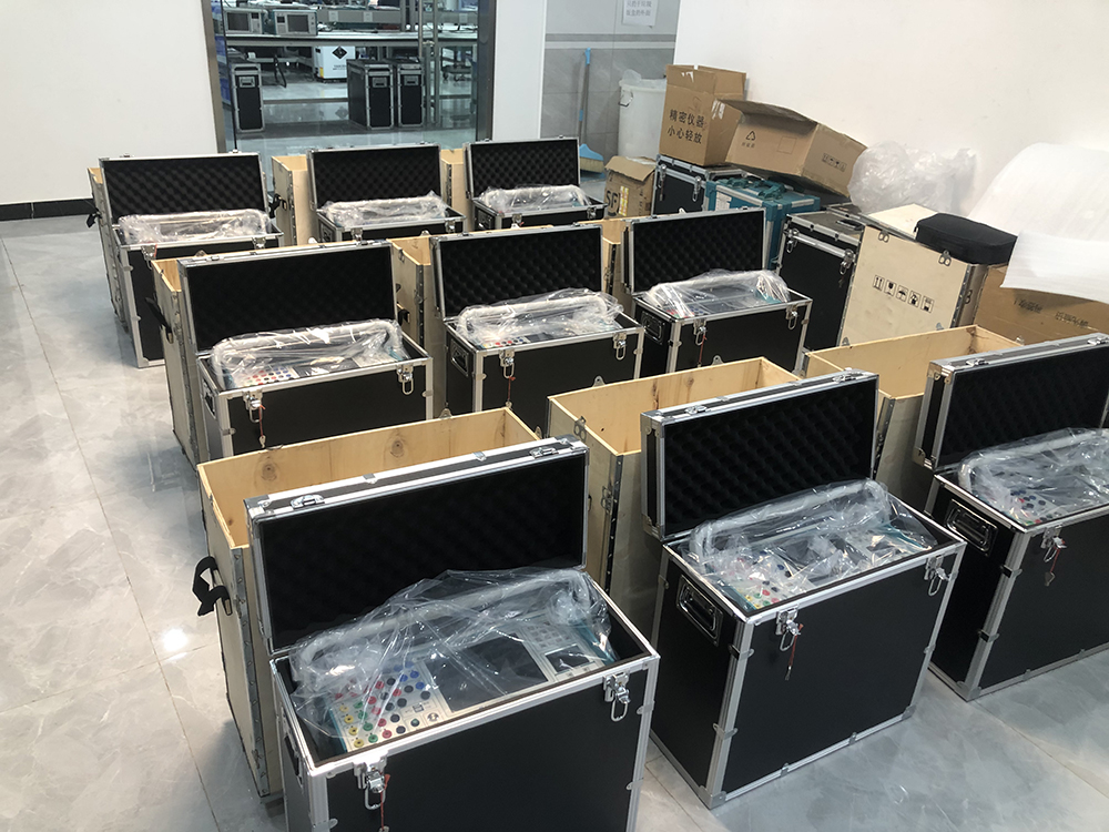 六相繼電保護測試儀發(fā)貨